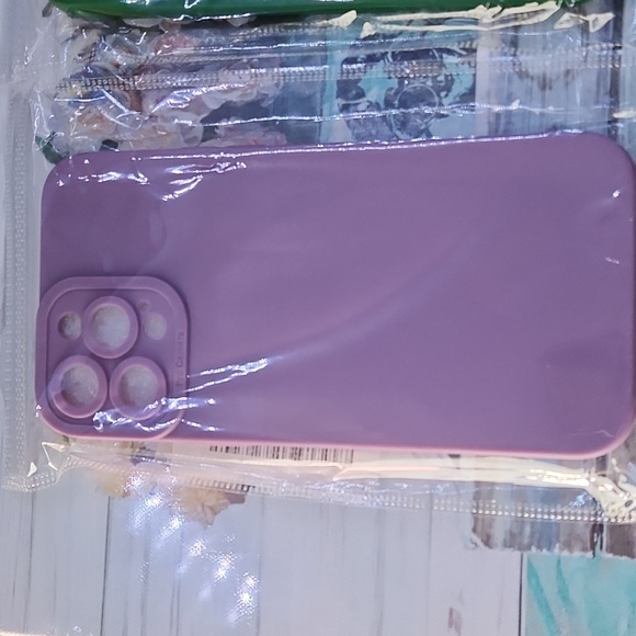 Iphone 14 pro max case - Picture 2 of 3